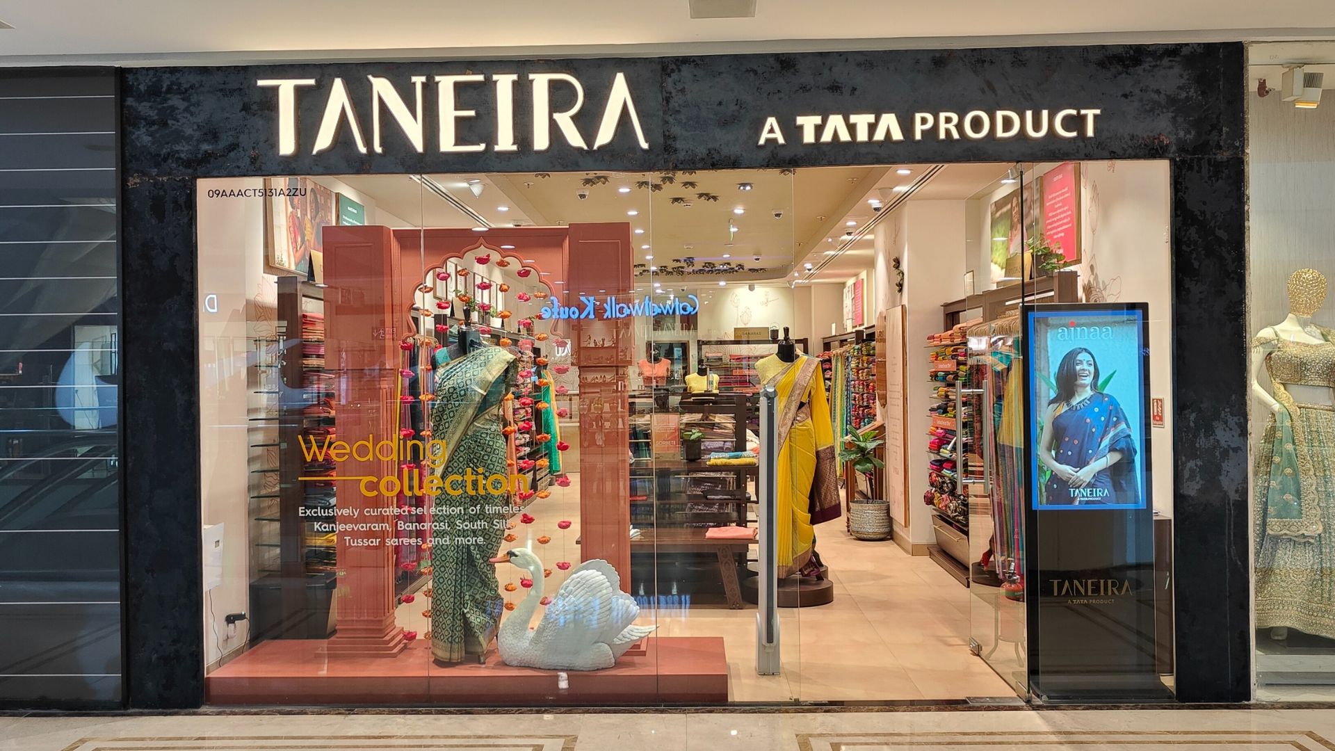 Taneira Dlf Mall Of India